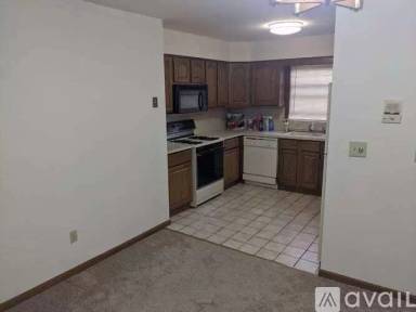 Main picture of 11 Highland Ave