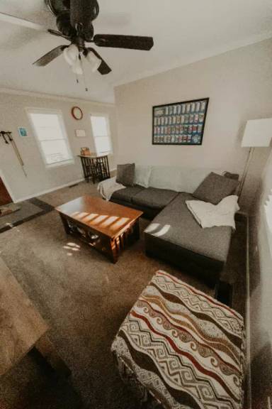 Main picture of 7636 Conser St