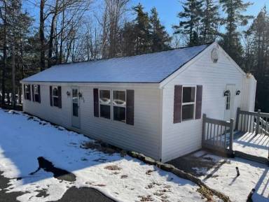 Main picture of 64 Crown Point Rd