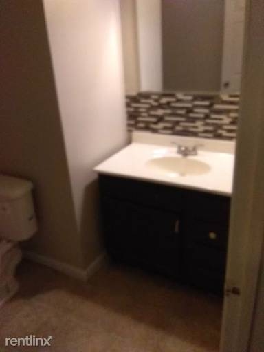 Main picture of 158 Candler St