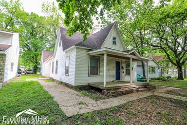Main picture of 610 Thurston St