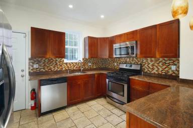 Main picture of 532 N 19th St