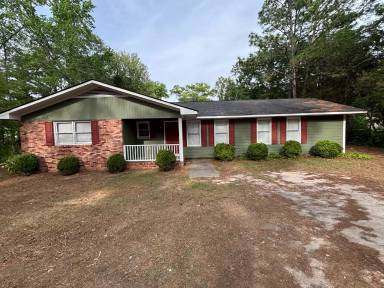 Main picture of 209 A & B South McPherson Church Road - A