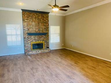 Main picture of 6022 78th St