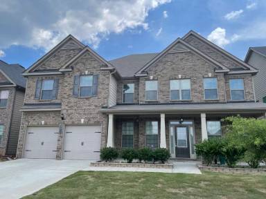 Main picture of 1018 Virginia Oak Ln