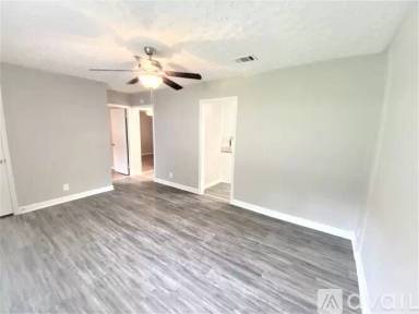 Main picture of 517 Fraser Dr