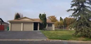 Main picture of 3710 Coronado Way