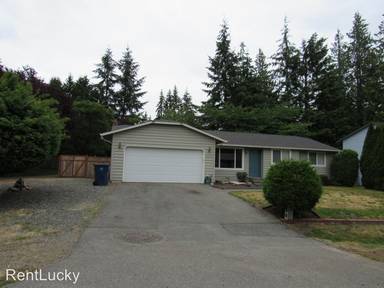 Main picture of 4405 138th Pl SW
