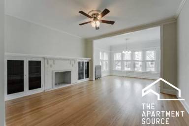 Main picture of 2109 W Eastwood Ave