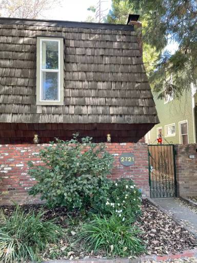 Main picture of 2721 F St