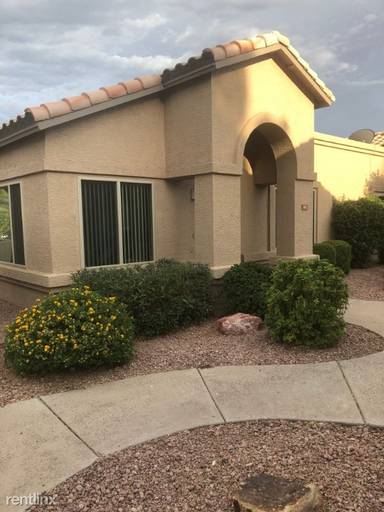 Main picture of Sun Village Condo