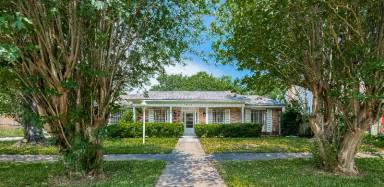 Main picture of 3624 Bastrop St