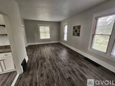 Main picture of 562 Metomen St
