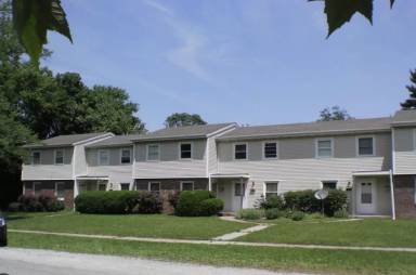 Main picture of 302 W Lincoln Ave