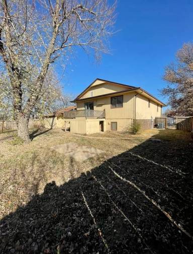 Main picture of 2525 N Bleckley Dr