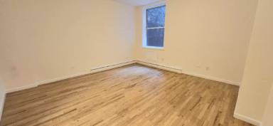 Main picture of W 73rd St