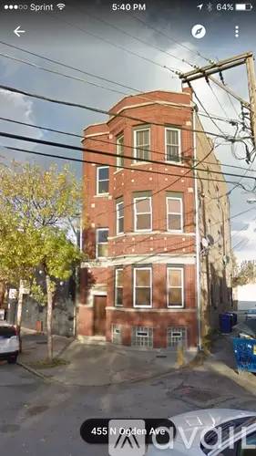 Main picture of 452 N Elizabeth St