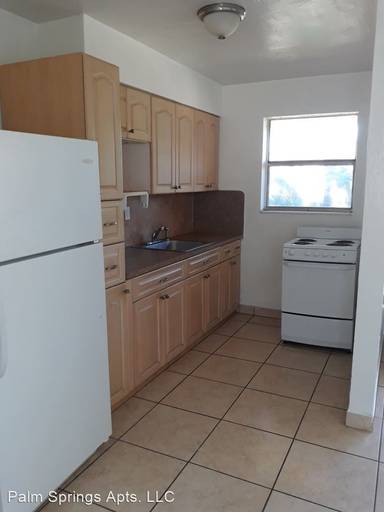 Main picture of 725 W 29th St