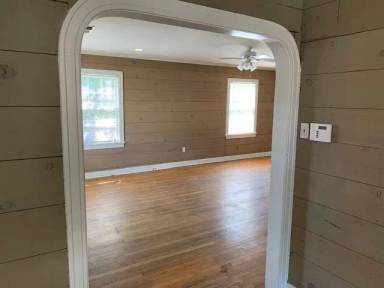 Main picture of 2403 30th St