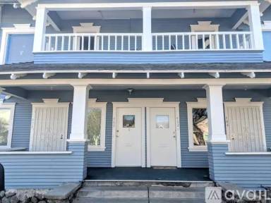 Main picture of 462 W Monterey Ave