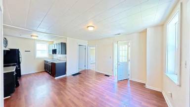 Main picture of 30 Chase St