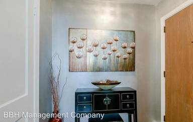 Main picture of 416 Bashford Ln