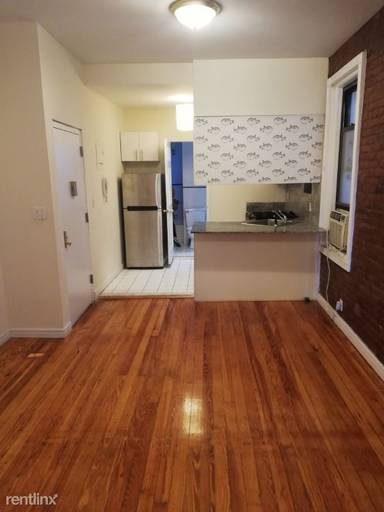 Main picture of 80 Charles St