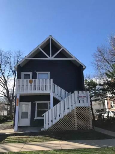 Main picture of 209 W. Beardsley Ave. - 3