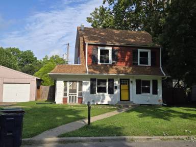 Main picture of 5622 Wayne Ave