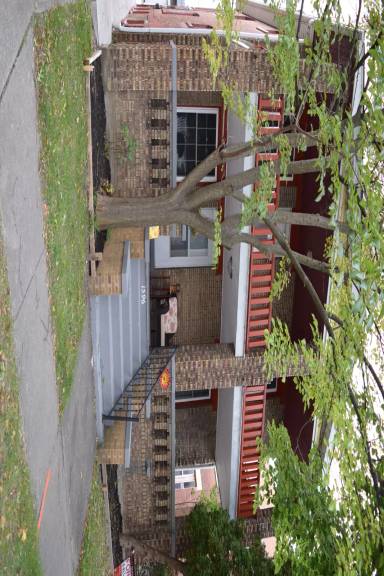 Main picture of 1596 Winchester Ave