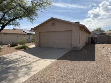 Main picture of 4775 S Wild Rose Dr
