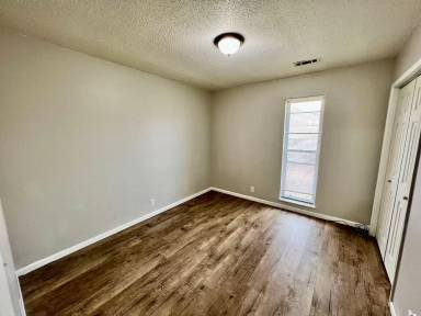 Main picture of 3206 Missouri Pl