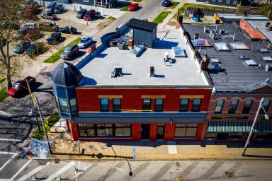 Main picture of 4746 Lorain Ave