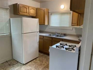Main picture of 2108 S 3rd St