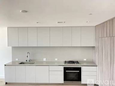 Main picture of 1 Bristol Ct