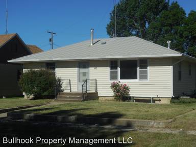 Main picture of 40 4th Ave