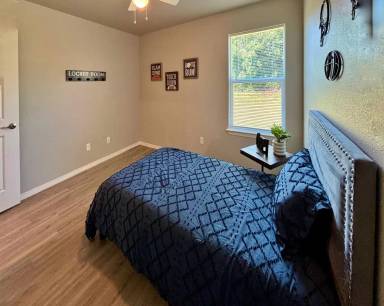 Main picture of 1409 Chisholm Springs Blvd