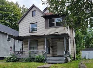 Main picture of 353 Ravine Ave