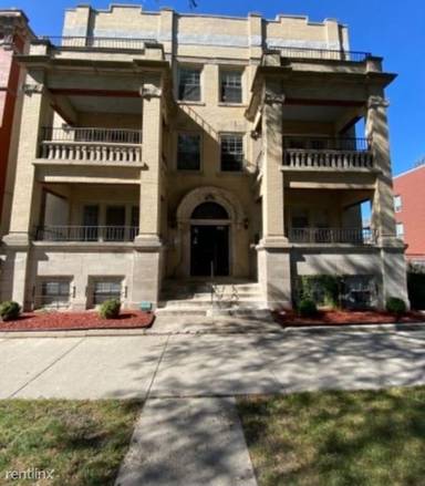 Main picture of 4320 S Michigan Ave