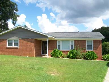 Main picture of 110 Woodlock Ln