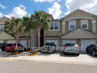 Main picture of 7071 Deer Lodge Cir