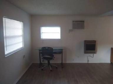 Main picture of 1513 S Prospect Ave