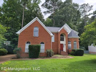 Main picture of 83 Meredith Way