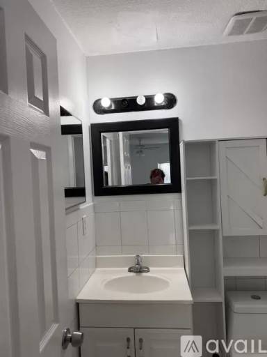 Main picture of 7805 SW 129th Ct