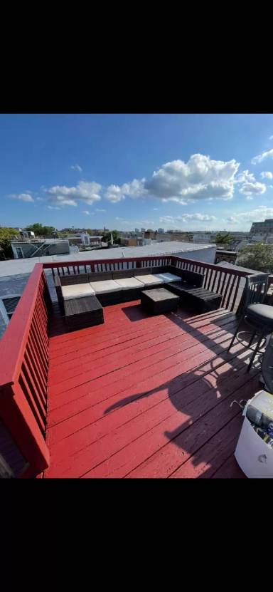 Main picture of 1205 S Hanover St