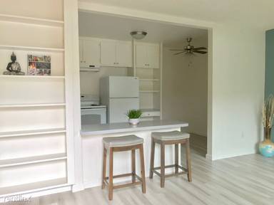 Main picture of Vista Capri Apartments