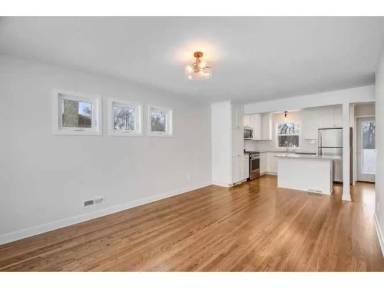 Main picture of 517 Yosemite Ave N