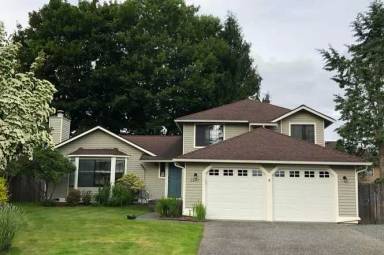 Main picture of 2607 182nd St SE