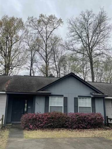 Main picture of 341 Somerset Dr