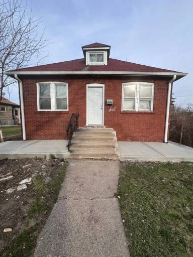 Main picture of 10219 S Aberdeen St